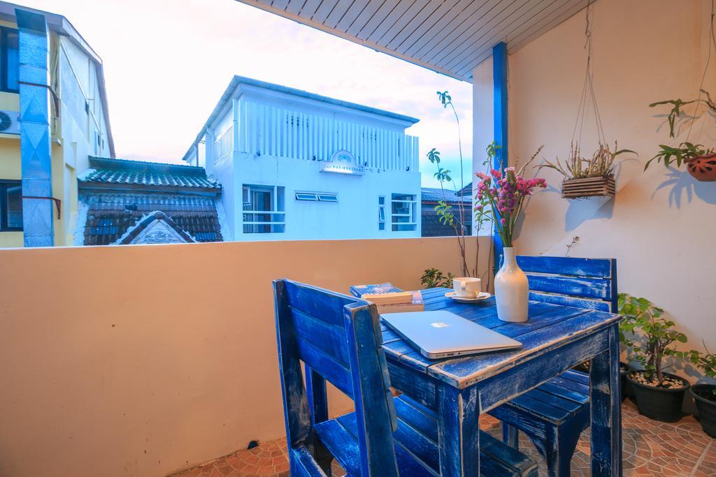 Frog House Bed & Breakfast (Adults Only) Patong Exterior photo