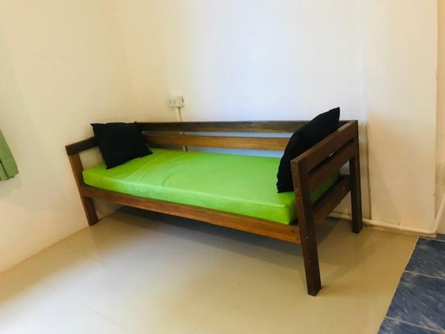 Frog House Bed & Breakfast (Adults Only) Patong Exterior photo