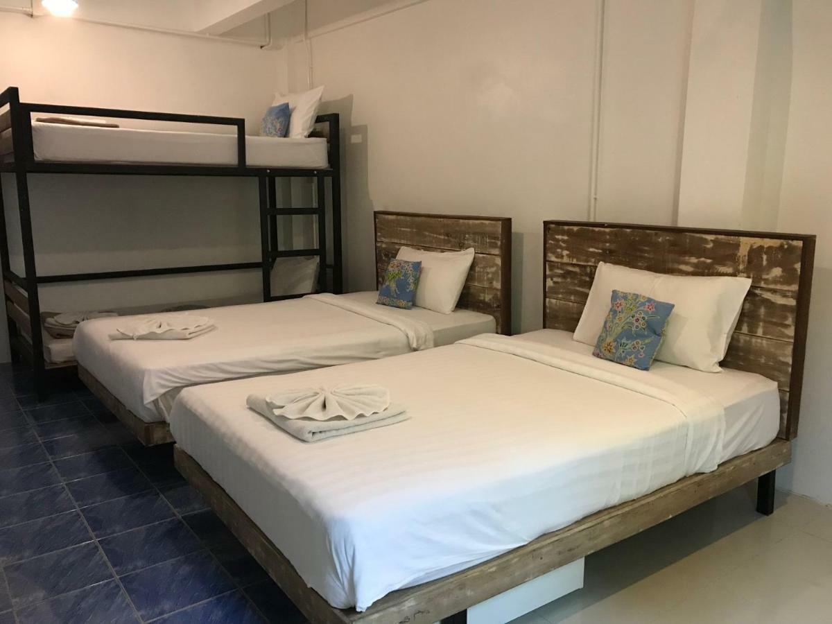 Frog House Bed & Breakfast (Adults Only) Patong Exterior photo